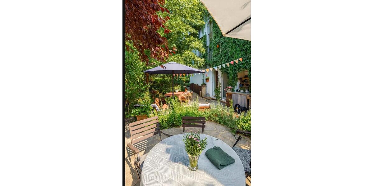 Einfamilienhaus Bad Nauheim - 10.5 Zimmer, 310 m&sup2;, 998.000&euro; | Angebot:25322115