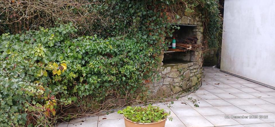 Dachgeschoßwohnung Aßlar - 5 Zimmer, 120 m&sup2;, 1.100&euro; | Angebot:23795100