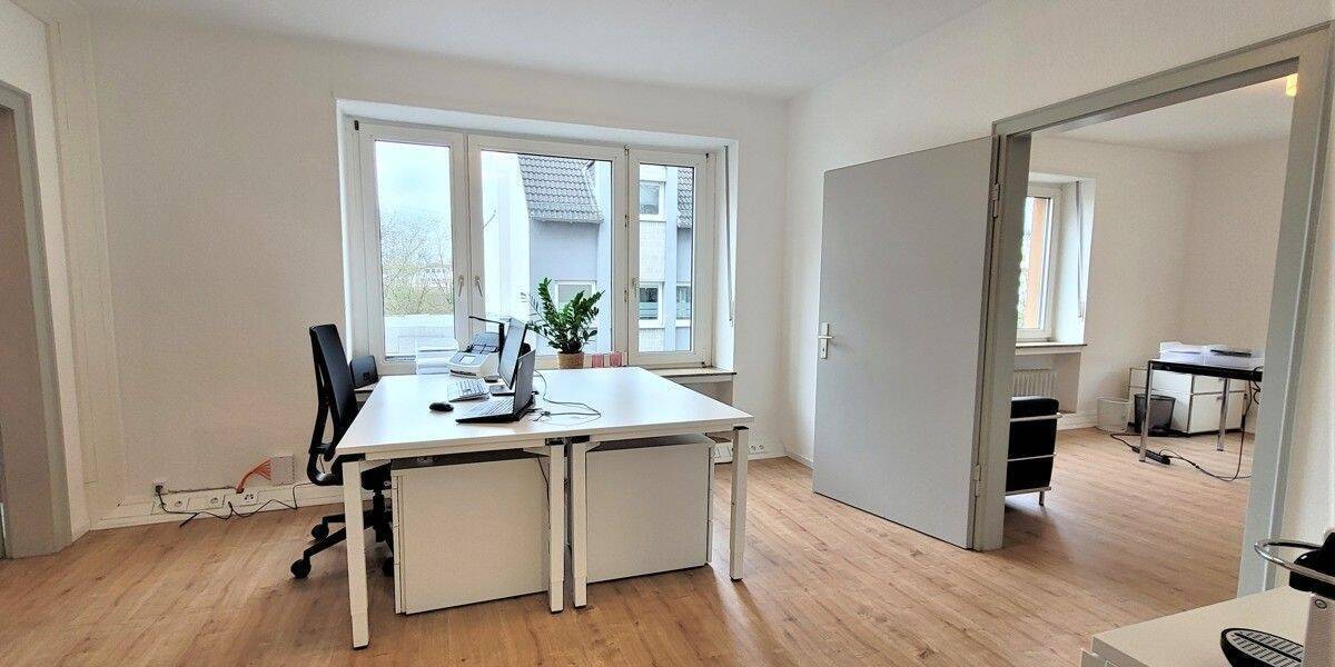 Gewerbeobjekt Gießen - 3 Zimmer, 65 m&sup2;, 650&euro; | Angebot:26219253