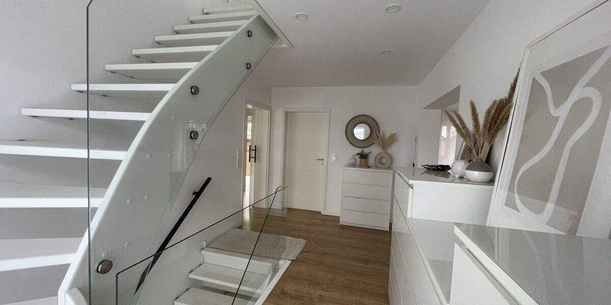 Einfamilienhaus Ehringshausen / Kölschhausen Kölschhausen - 9 Zimmer, 238 m&sup2;, 490.000&euro; | Angebot:25728156