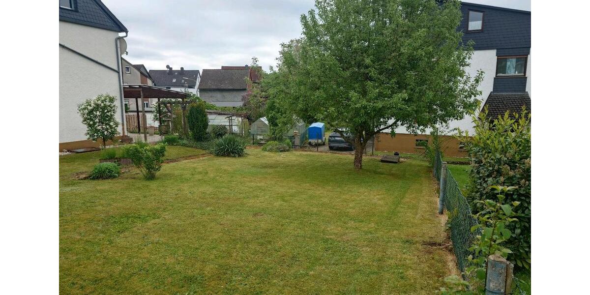 Einfamilienhaus Aßlar - 8 Zimmer, 150 m&sup2;, 350.000&euro; | Angebot:26496954