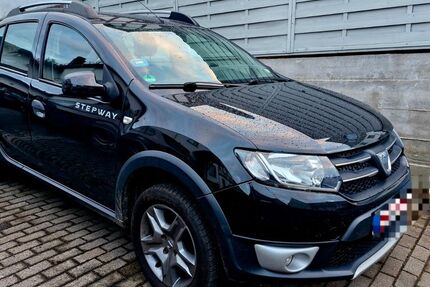 Dacia Sandero 180.000 km 3.500 &euro; Haiger 35708