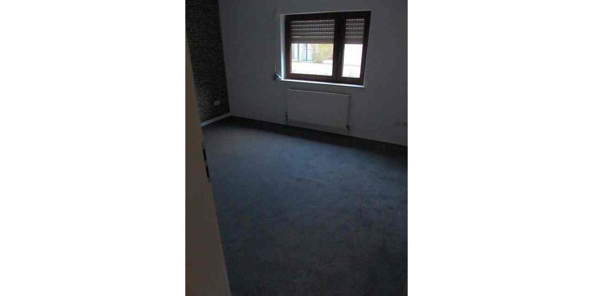 Erdgeschoßwohnung Waldsolms - 5 Zimmer, 65 m&sup2;, 178.000&euro; | Angebot:25284218