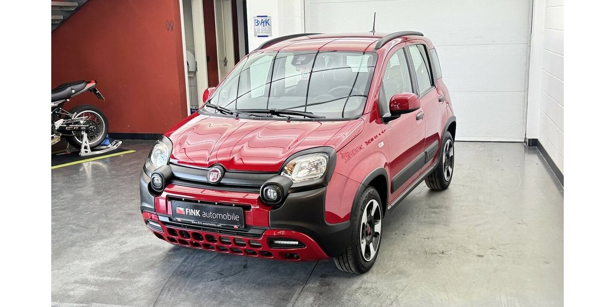 Fiat Panda Cross Red 1.0 Hybrid 1.Hand Neuwertig! 38.820 km 12.220 &euro; Lich 35423