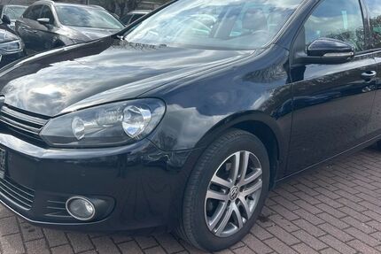 VW Golf 213.000 km 3.790 &euro; Wettenberg 35435