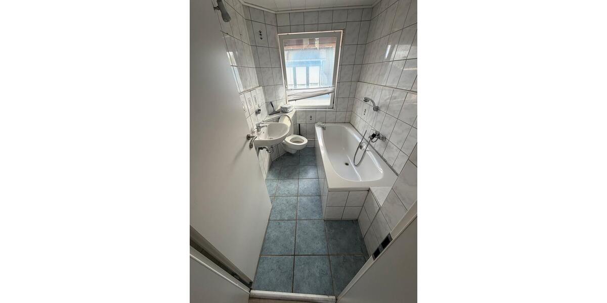 Etagenwohnung Waldbrunn (Westerwald) - 6 Zimmer, 120 m&sup2;, 960&euro; | Angebot:25905302