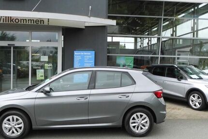 Skoda Fabia 3.000 km 20.980 &euro; Langgöns 35428