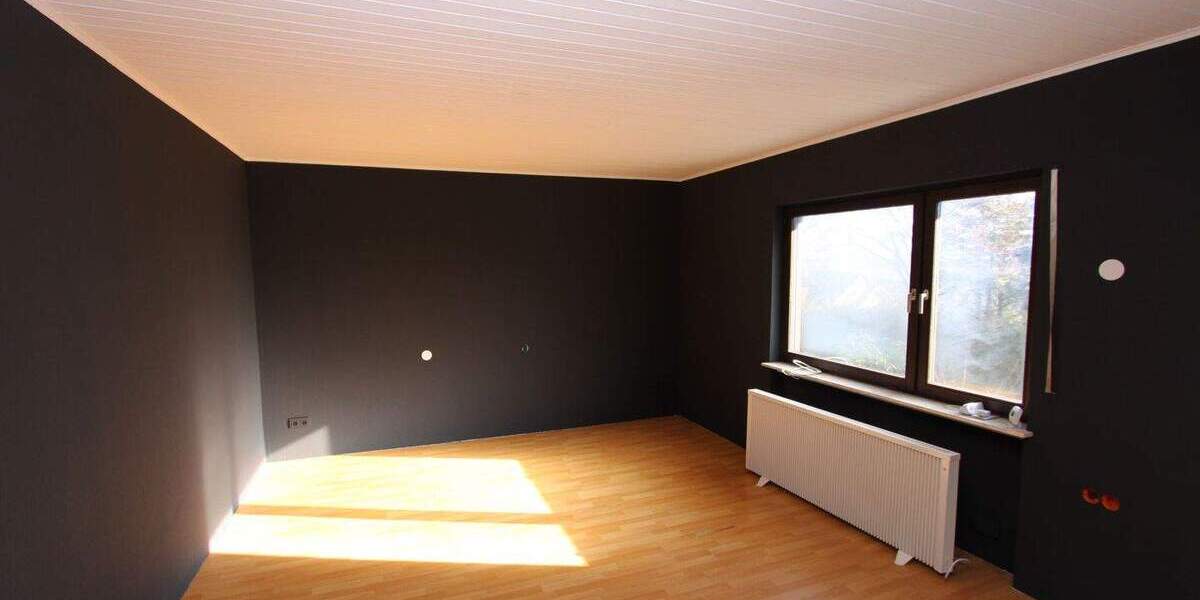 Mehrfamilienhaus, Wohnhaus Wölfersheim - 7 Zimmer, 195 m&sup2;, 399.000&euro; | Angebot:25738262