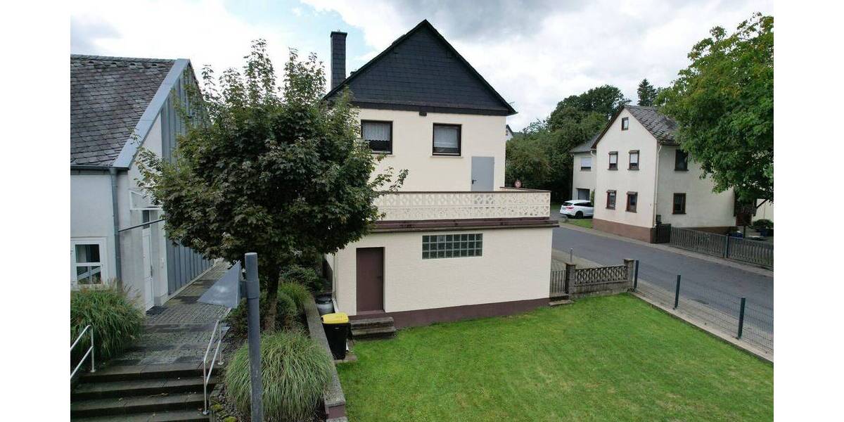 Einfamilienhaus Greifenstein / Ulm Ulm - 8 Zimmer, 168 m&sup2;, 179.000&euro; | Angebot:25985990