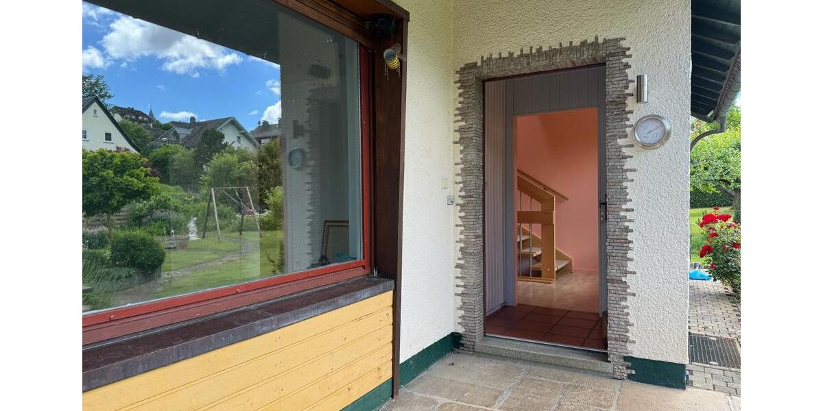 Einfamilienhaus Braunfels - 7 Zimmer, 220 m&sup2;, 398.000&euro; | Angebot:26857793