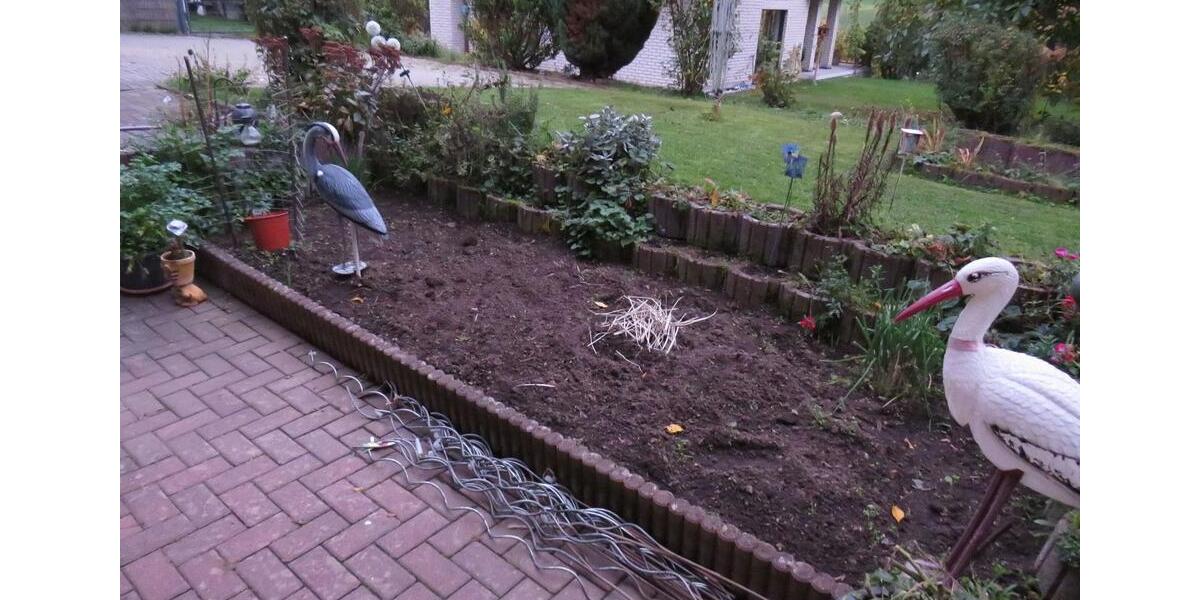 Erdgeschoßwohnung Waldsolms - 5 Zimmer, 65 m&sup2;, 178.000&euro; | Angebot:25284218