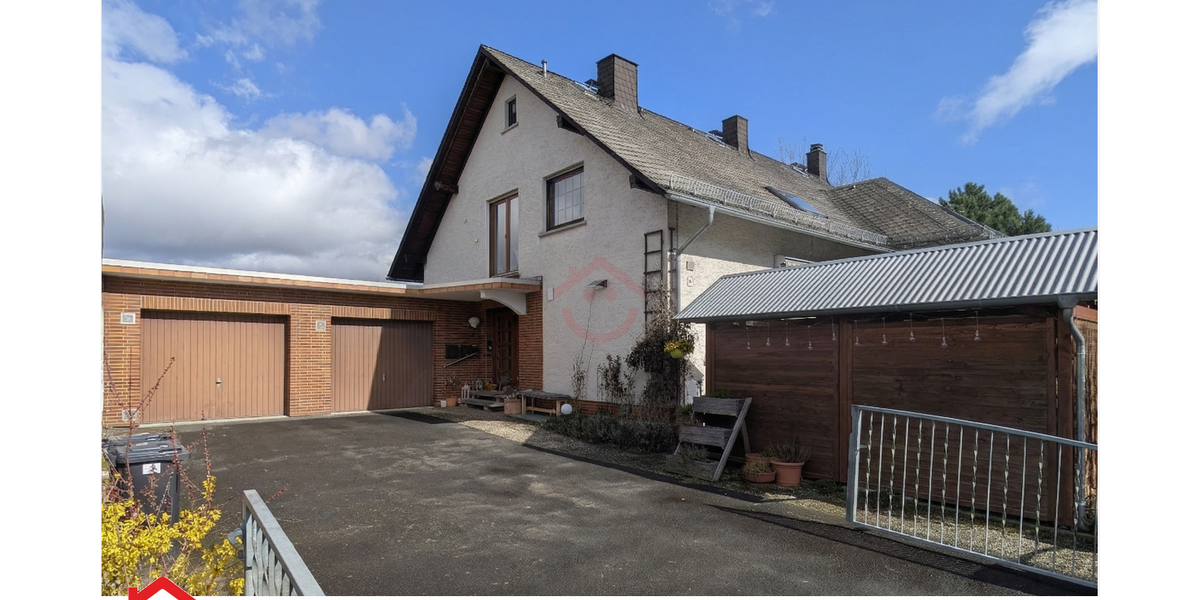 Einfamilienhaus Biebertal-Frankenbach Frankenbach - 10 Zimmer, 320 m&sup2;, 447.000&euro; | Angebot:26066252