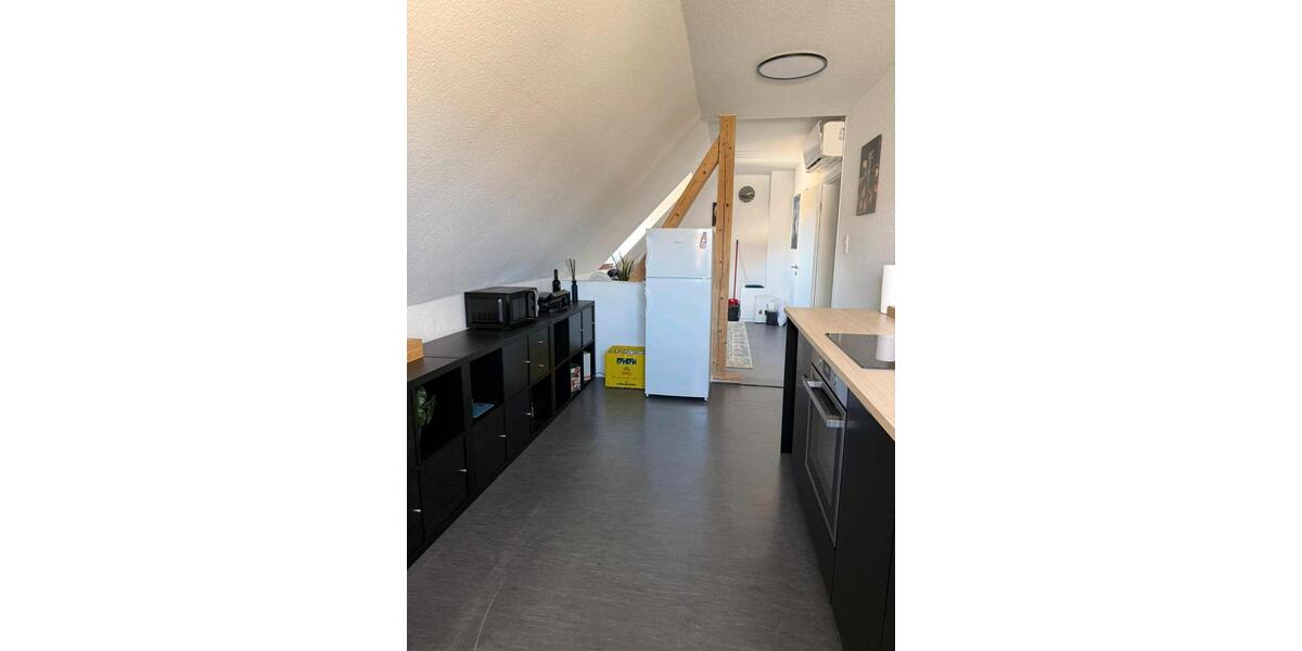 Dachgeschoßwohnung Lahnau - 3 Zimmer, 63 m&sup2;, 750&euro; | Angebot:25403320