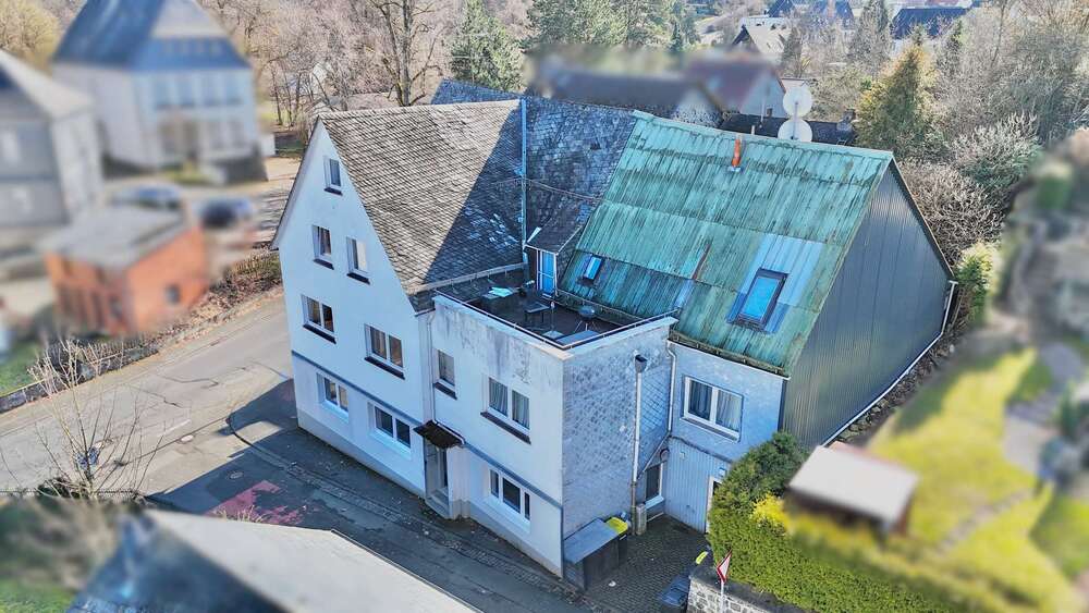 Vier Einheiten - Eine Chance ! Solides Investment in Herborn OT - Mehrfamilienhaus, Wohnhaus Herborn | Angebot:26738029