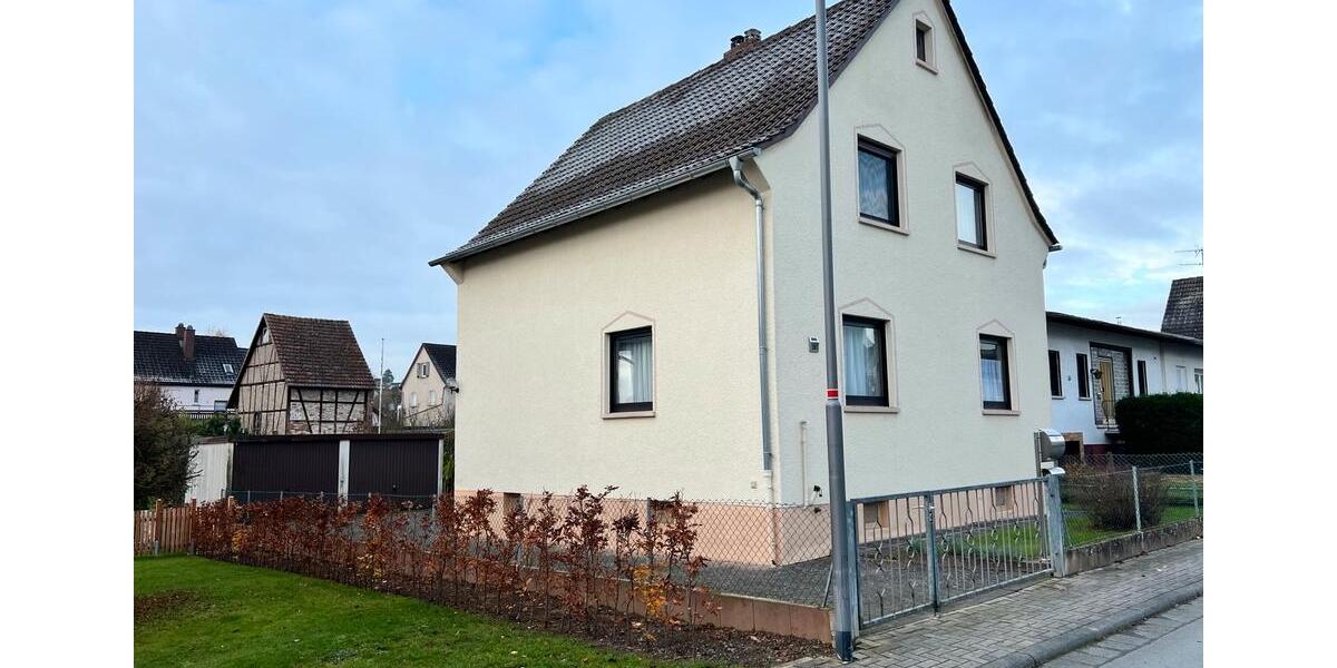 Einfamilienhaus Solms - 4 Zimmer, 110 m&sup2;, 289.000&euro; | Angebot:25867504