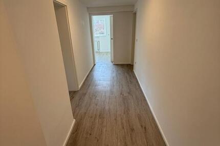Wohnung Hungen - 3.5 Zimmer, 82 m&sup2;, 800&euro; | Angebot:25493140