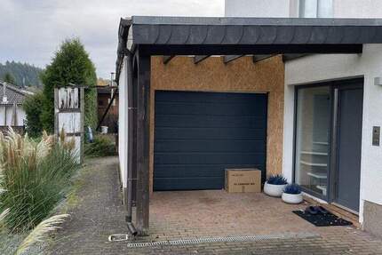 Haus Ehringshausen / Kölschhausen Kölschhausen - 9 Zimmer, 238 m&sup2;, 490.000&euro; | Angebot:25728156