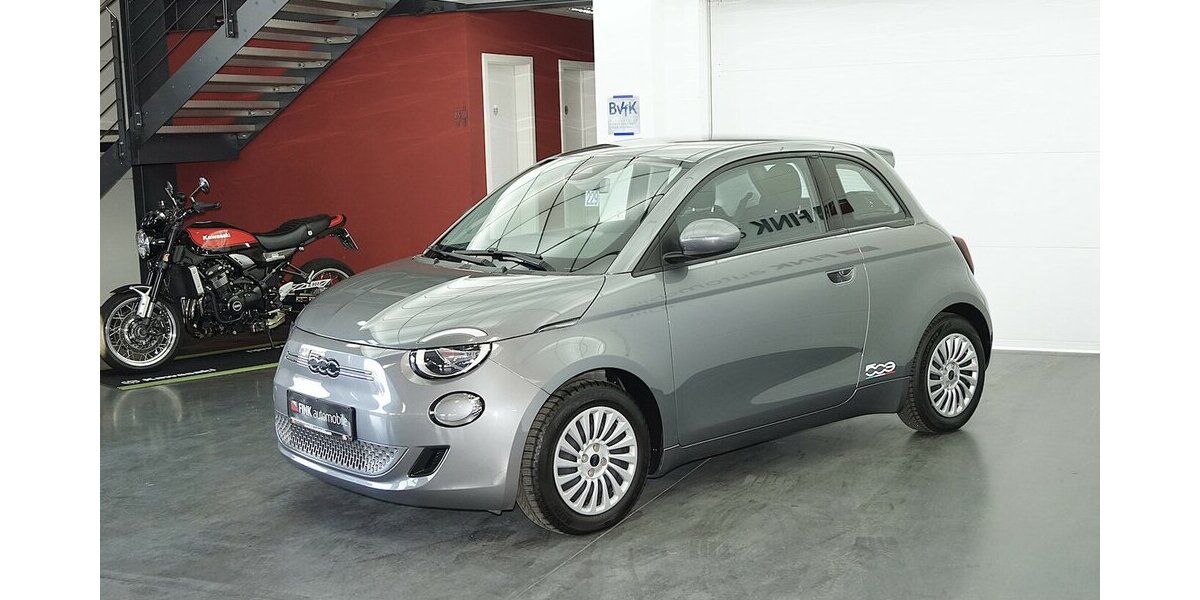 Fiat 500e Action Carplay Android Sitzheizung 38.100 km 12.680 &euro; Lich 35423