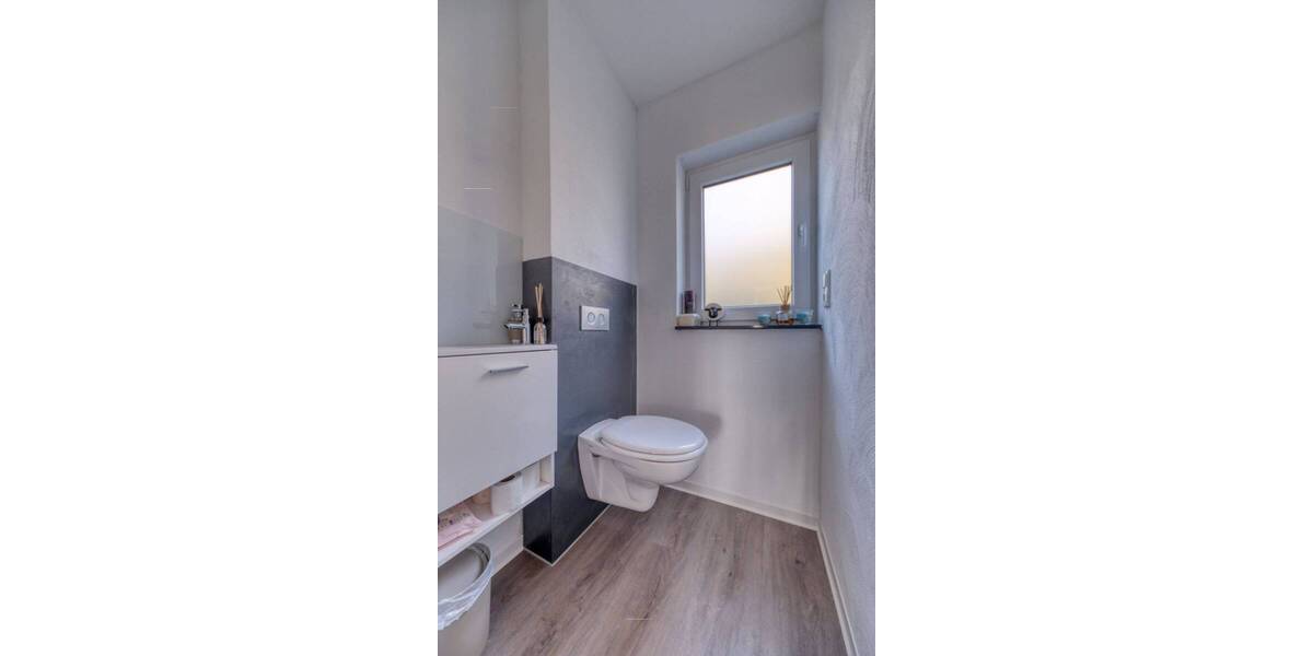 Einfamilienhaus Lahnau / Waldgirmes Waldgirmes - 5 Zimmer, 215 m&sup2;, 659.000&euro; | Angebot:26205459