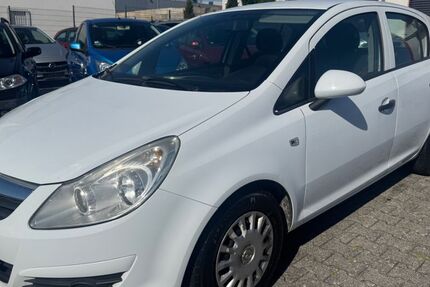 Opel Corsa 150.000 km 2.500 &euro; Beselich- Obertiefenbach 65614