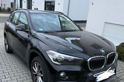 BMW X1 99.000 km 15.600 &euro; Lich 35423