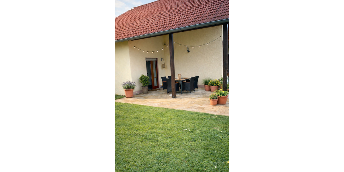 Einfamilienhaus Neu-Anspach Anspach - 6.5 Zimmer, 174 m&sup2;, 695.000&euro; | Angebot:25837520