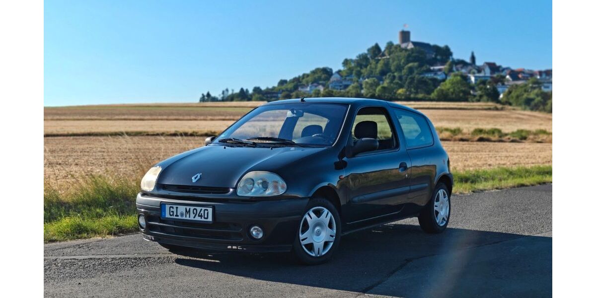 Renault Clio 86.500 km 1.599 &euro; Biebertal 35444