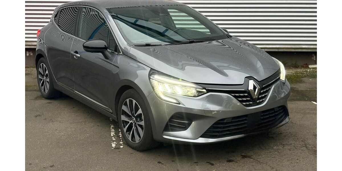 Renault Clio 69.000 km 17.900 &euro; Giessen 35396