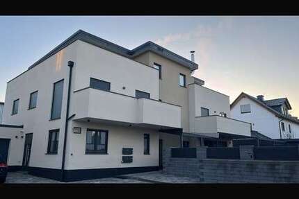 Wohnung Pohlheim - 3 Zimmer, 110 m&sup2;, 1.490&euro; | Angebot:25973072