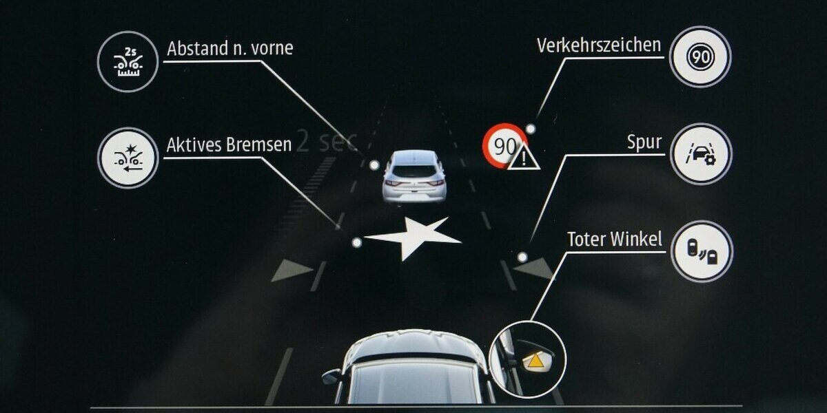 Renault Arkana Mild Hybrid TCe 140 EDC Techno Kamera 29.999 km 20.870 &euro; Lich 35423