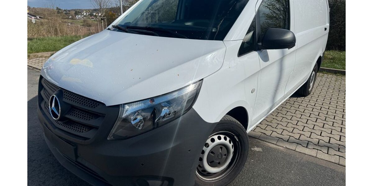 Mercedes-Benz Vito 11.340 km 29.580 &euro; Merenberg 35799