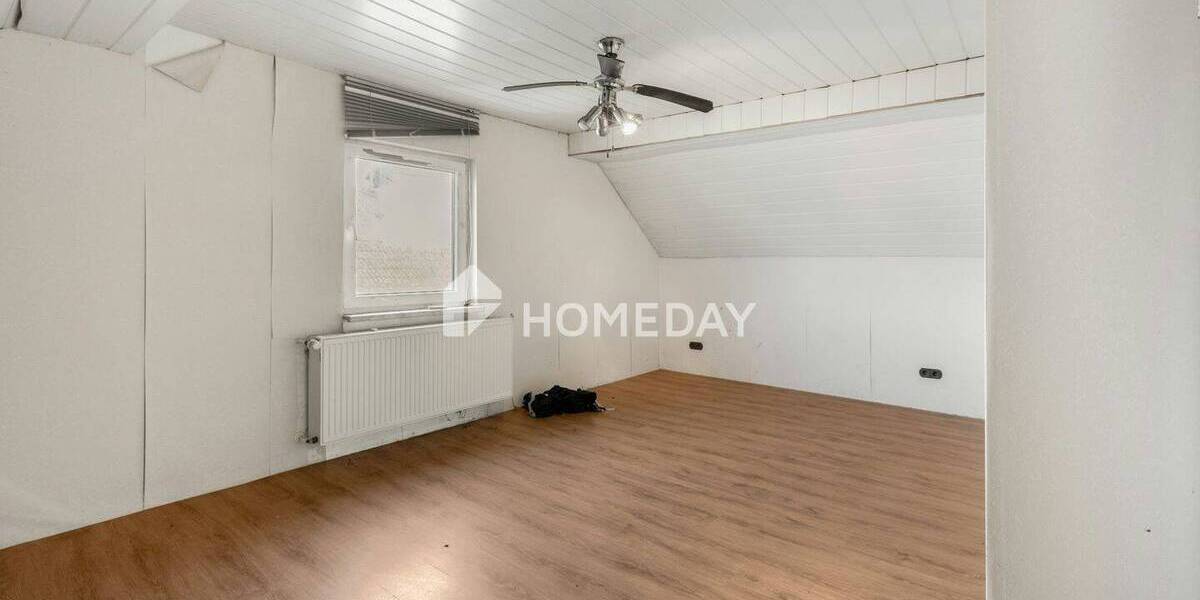 Einfamilienhaus Wölfersheim - 8 Zimmer, 164 m&sup2;, 350.000&euro; | Angebot:25997119