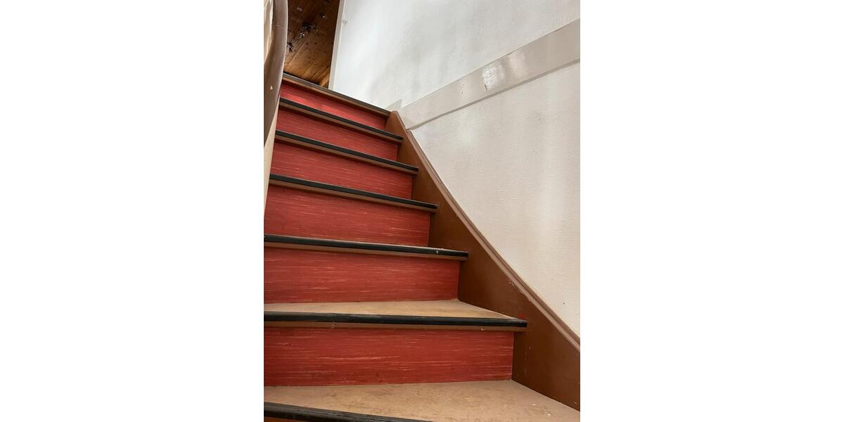 Einfamilienhaus Braunfels - 7 Zimmer, 140 m&sup2;, 1.000&euro; | Angebot:25088036