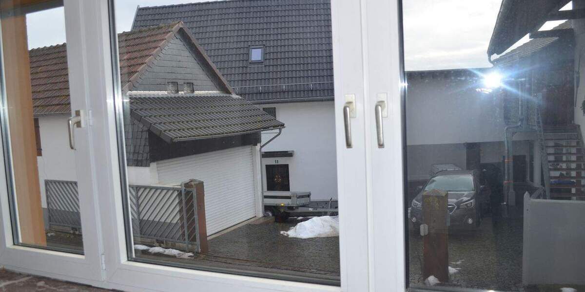 Zimmer Grävenwiesbach Mönstadt - 4 Zimmer, 96 m&sup2;, 880&euro; | Angebot:25800222