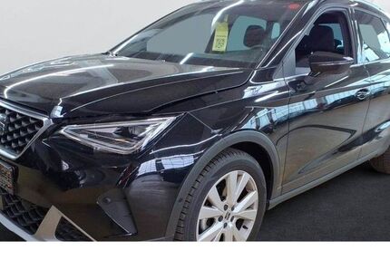 Seat Arona 15.050 km 21.950 &euro; Dillenburg 35683