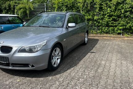 BMW 523 215.000 km 4.700 &euro; Merenberg 35799