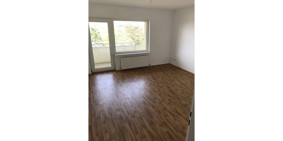 Etagenwohnung Bad Nauheim - 3 Zimmer, 68 m&sup2;, 800&euro; | Angebot:26893100