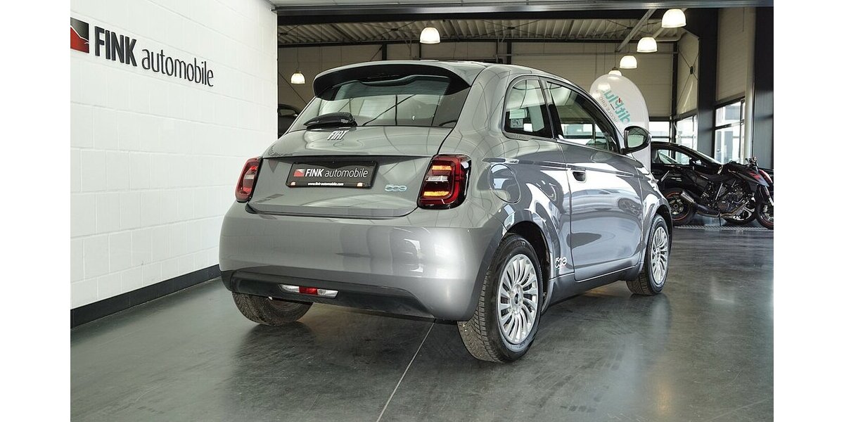 Fiat 500e Action Carplay Android Sitzheizung 38.100 km 12.680 &euro; Lich 35423