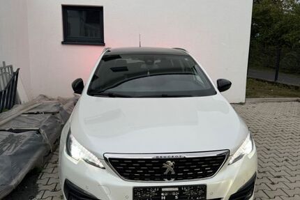 Peugeot 308 174.000 km 7.500 &euro; Gießen 35396