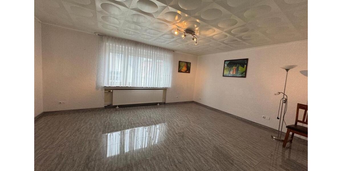 Mehrfamilienhaus, Wohnhaus Ober-Mörlen Mörlen - 9 Zimmer, 252 m&sup2;, 399.900&euro; | Angebot:26170248