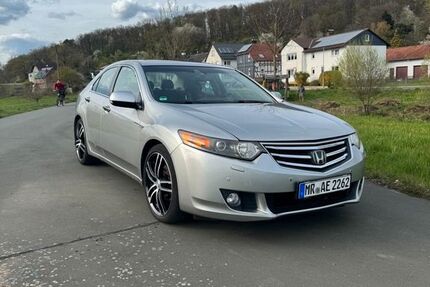 Honda Accord 215.000 km 6.000 &euro; Lohra 35102