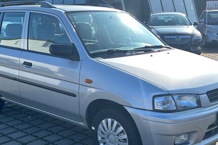 Mazda Demio 58.300 km 2.800 &euro; Butzbach 35510