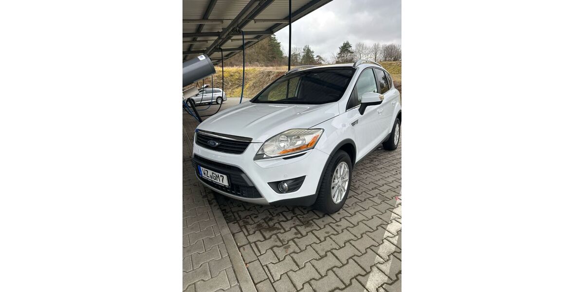 Ford Kuga 187.000 km 4.999 &euro; Dillenburg 35683