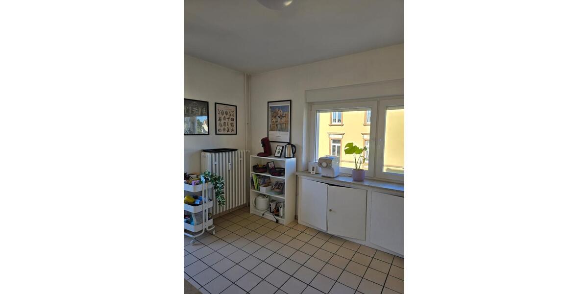 Etagenwohnung Gießen - 3 Zimmer, 75 m&sup2;, 1.000&euro; | Angebot:26548787
