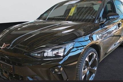 Cupra Leon 4.955 km 31.295 &euro; Pohlheim 35415
