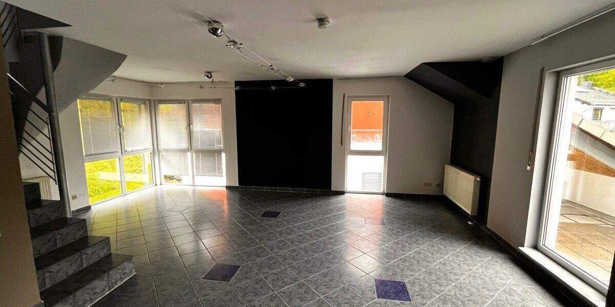 Etagenwohnung Dillenburg - 3 Zimmer, 72 m&sup2;, 179.000&euro; | Angebot:25815033