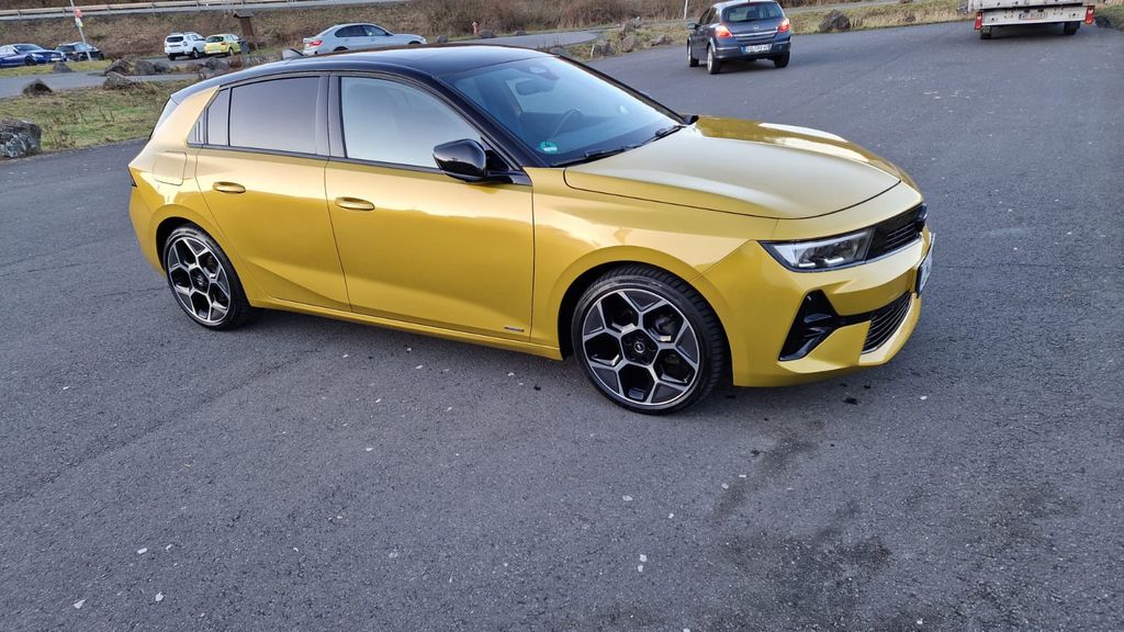 Opel Astra 61.000 km 18.500 &euro; Dillenburg 35683
