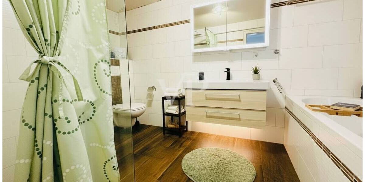 Einfamilienhaus Solms / Oberndorf Oberndorf - 5 Zimmer, 141 m&sup2;, 272.000&euro; | Angebot:26139585