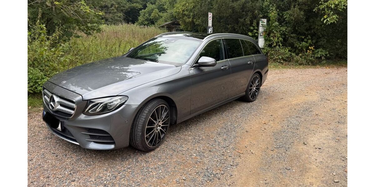 Mercedes-Benz E 400 80.000 km 29.900 &euro; Runkel 65594