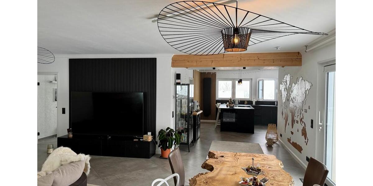 Einfamilienhaus Weilburg - 10 Zimmer, 330 m&sup2;, 899.000&euro; | Angebot:26214122